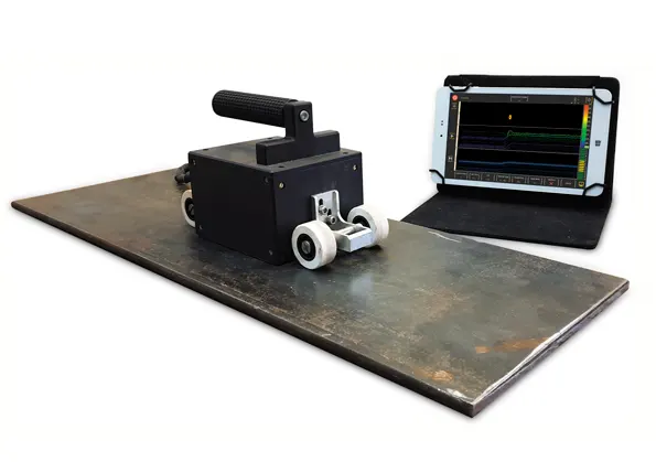 Sistema de teste eletromagnético de baixa frequência CORSAIR-16